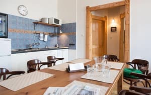 thumbnail: In-room dining
