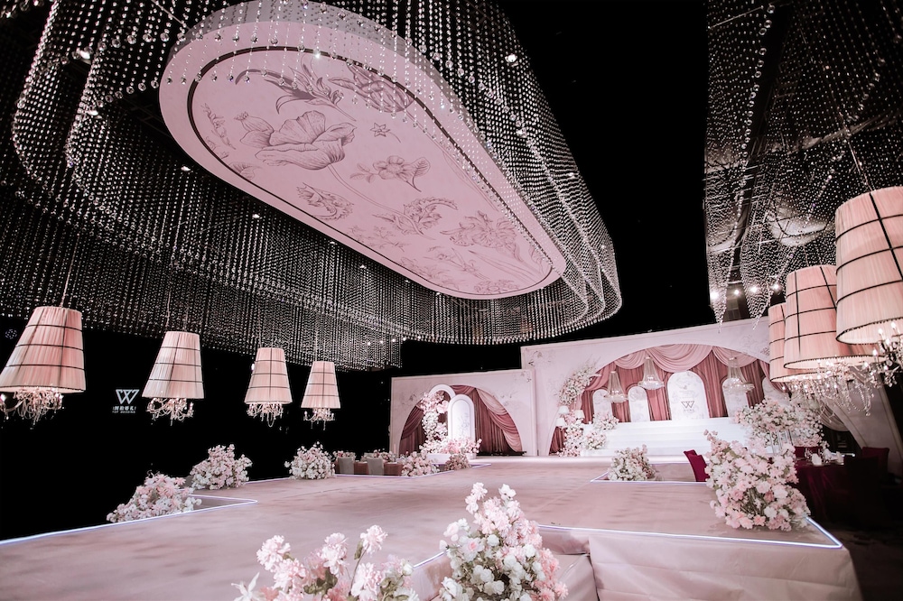 Indoor wedding