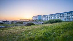 Beachfront Inn