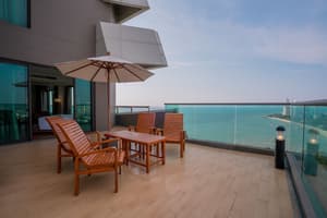 thumbnail: Terrace/patio