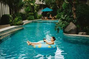 thumbnail: Pool