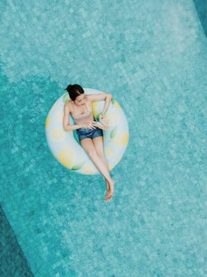 thumbnail: Pool