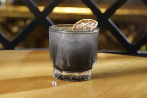 thumbnail: Bar (on property)