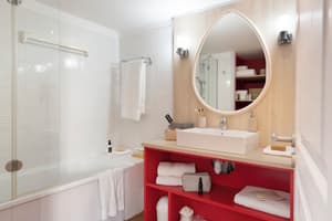 thumbnail: Bathroom