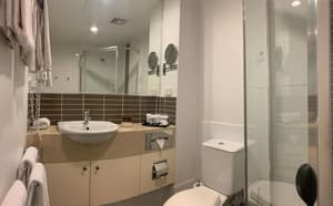 thumbnail: Bathroom