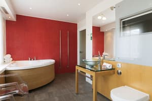 thumbnail: Bathroom