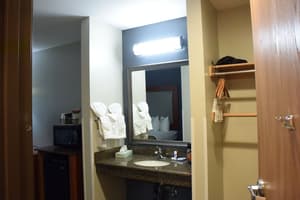 thumbnail: Bathroom sink