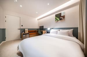 thumbnail: Room