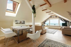 thumbnail: Interior