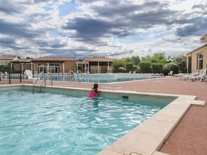 thumbnail: Pool
