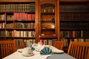 thumbnail: Restaurant