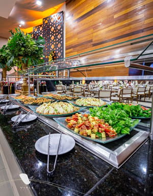 thumbnail: Restaurant