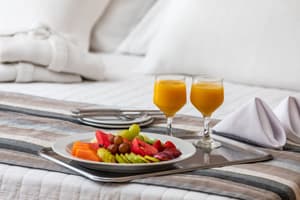 thumbnail: Room service - dining