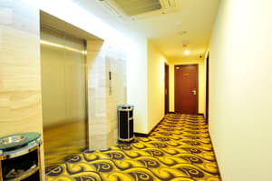 thumbnail: Hallway