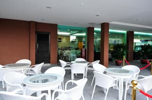 thumbnail: Restaurant