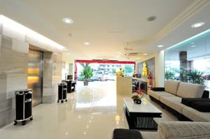 thumbnail: Lobby sitting area