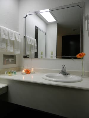 thumbnail: Bathroom sink