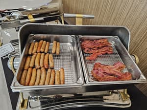 thumbnail: Breakfast buffet