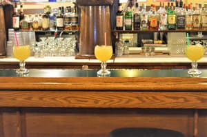 thumbnail: Bar (on property)