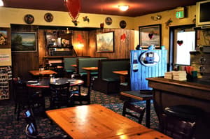 thumbnail: Bar (on property)