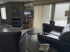thumbnail: Living area