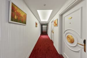 thumbnail: Hallway