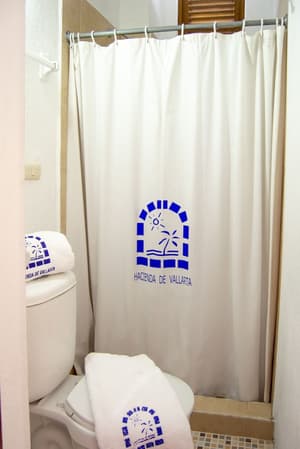 thumbnail: Bathroom shower