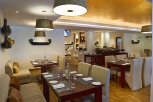 thumbnail: Restaurant