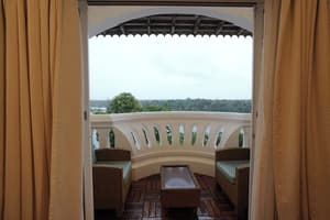 thumbnail: Balcony