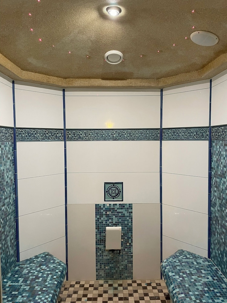 Steam room