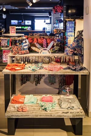 thumbnail: Gift shop