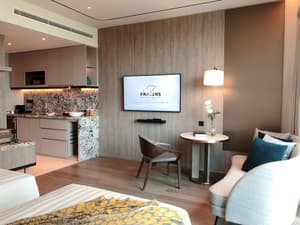 thumbnail: Living area