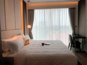thumbnail: Room