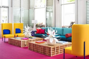 thumbnail: Lobby sitting area