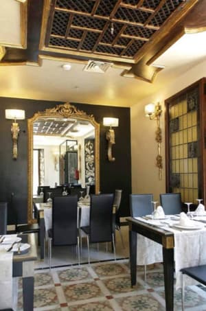 thumbnail: Dining