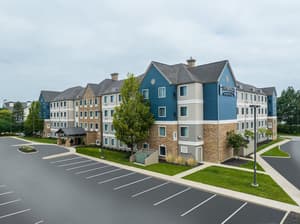 thumbnail: Exterior