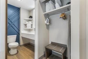 thumbnail: Bathroom
