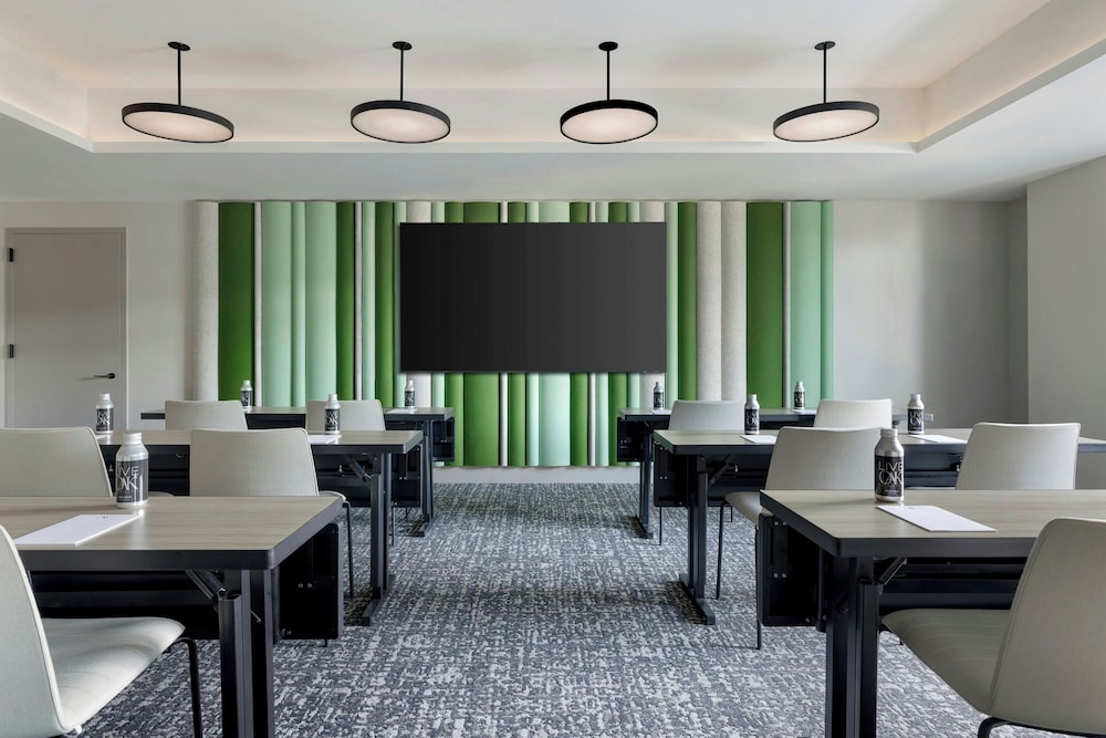Meeting facility