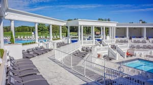 thumbnail: Tennis court