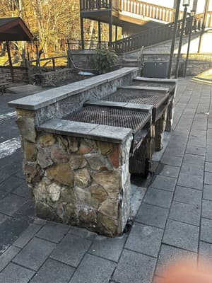 thumbnail: BBQ/picnic area