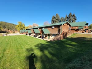 thumbnail: Exterior