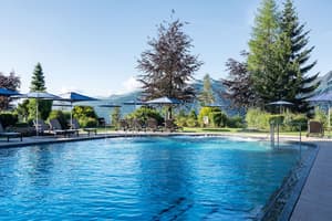 thumbnail: Pool