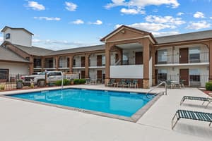 thumbnail: Exterior