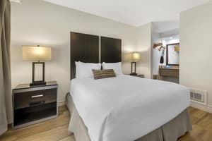 thumbnail: Room amenity
