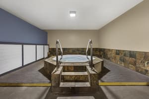 thumbnail: Pool