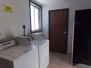 thumbnail: Laundry room