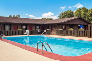 thumbnail: Outdoor pool