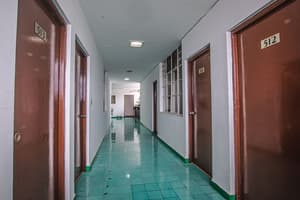 thumbnail: Hallway