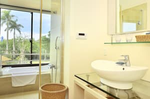 thumbnail: Bathroom