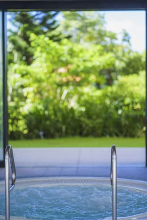 thumbnail: Outdoor pool